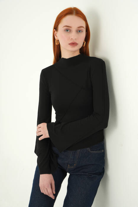 8238A Bisiklet Yaka Ön Çimalı Bluz-Siyah - 6